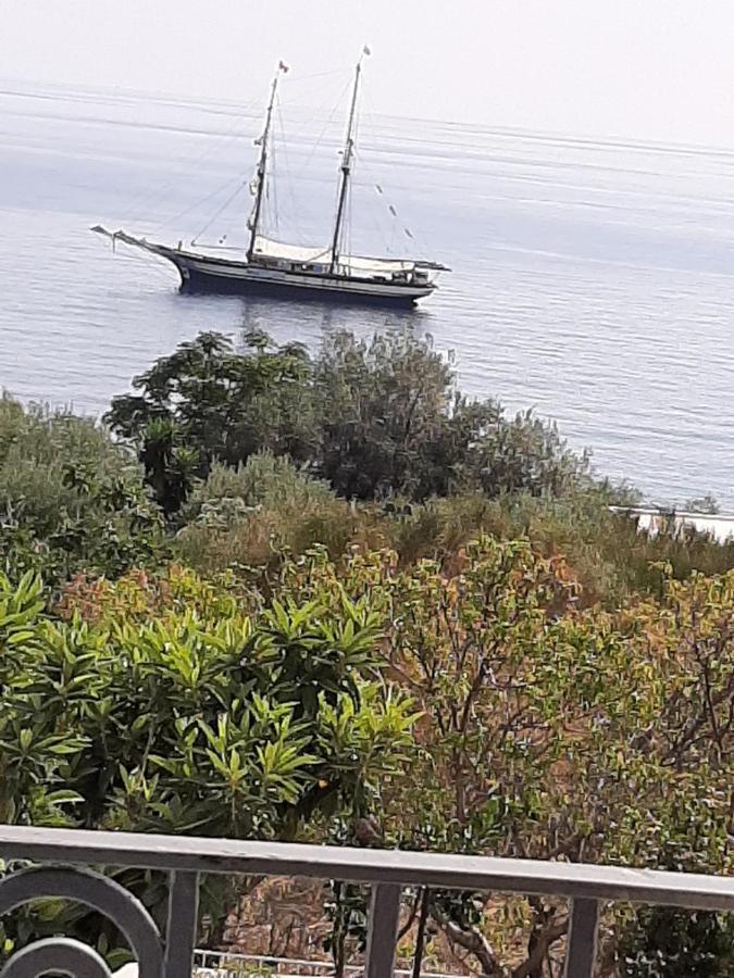 Villa Insolia Santa Marina Salina Zewnętrze zdjęcie
