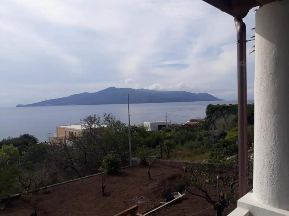 Villa Insolia Santa Marina Salina Pokój zdjęcie