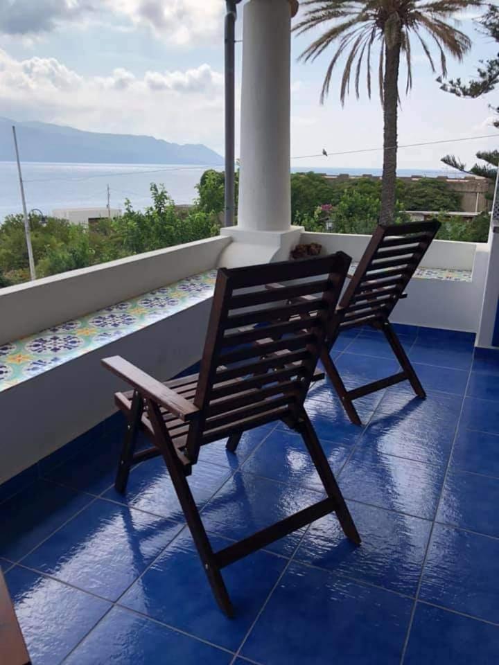Villa Insolia Santa Marina Salina Pokój zdjęcie
