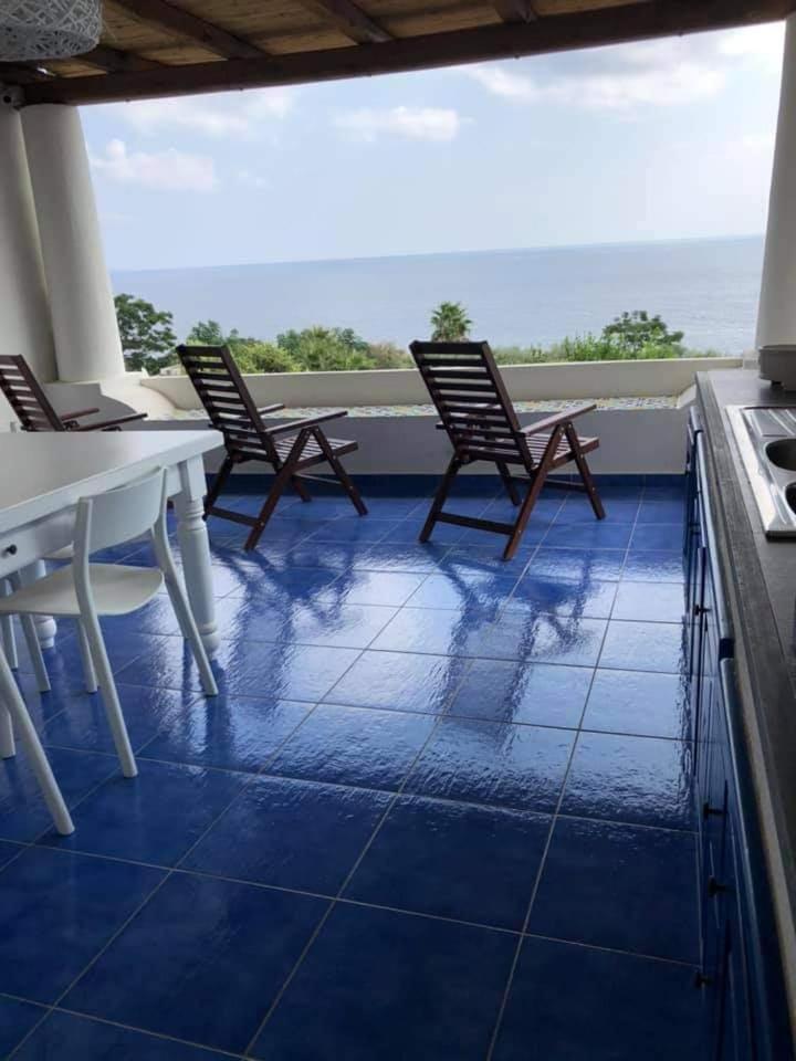 Villa Insolia Santa Marina Salina Pokój zdjęcie